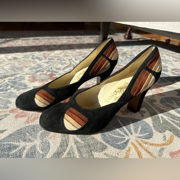 Limited Edition Salvatore Ferragamo Suede Shoes - Picture 3 of 10